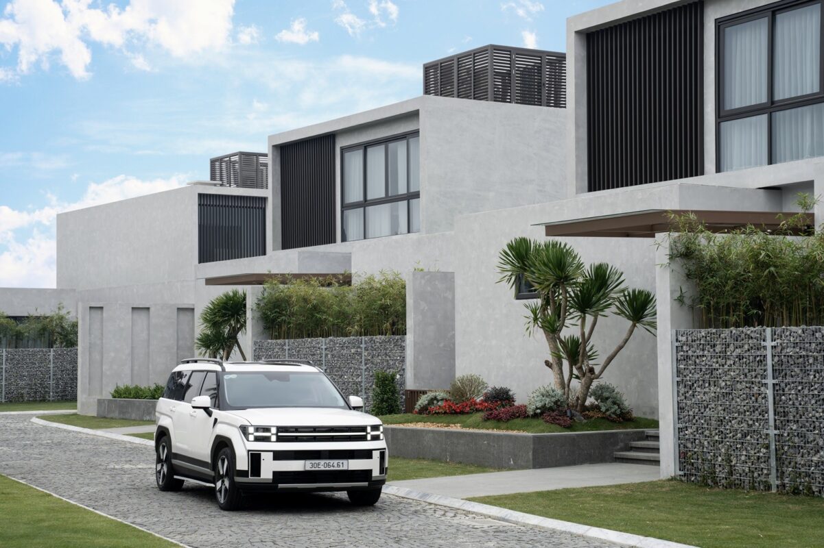 Hyundai Santa Fe ưu đãi tháng 10/2026